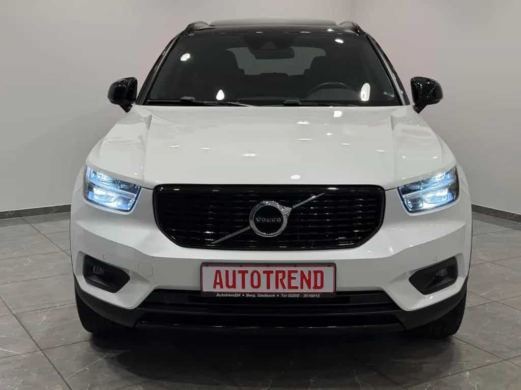 Volvo XC40 R Design AWD 1.HAND PANO+KAMERA+LED+AHK 05/2018-photo-6