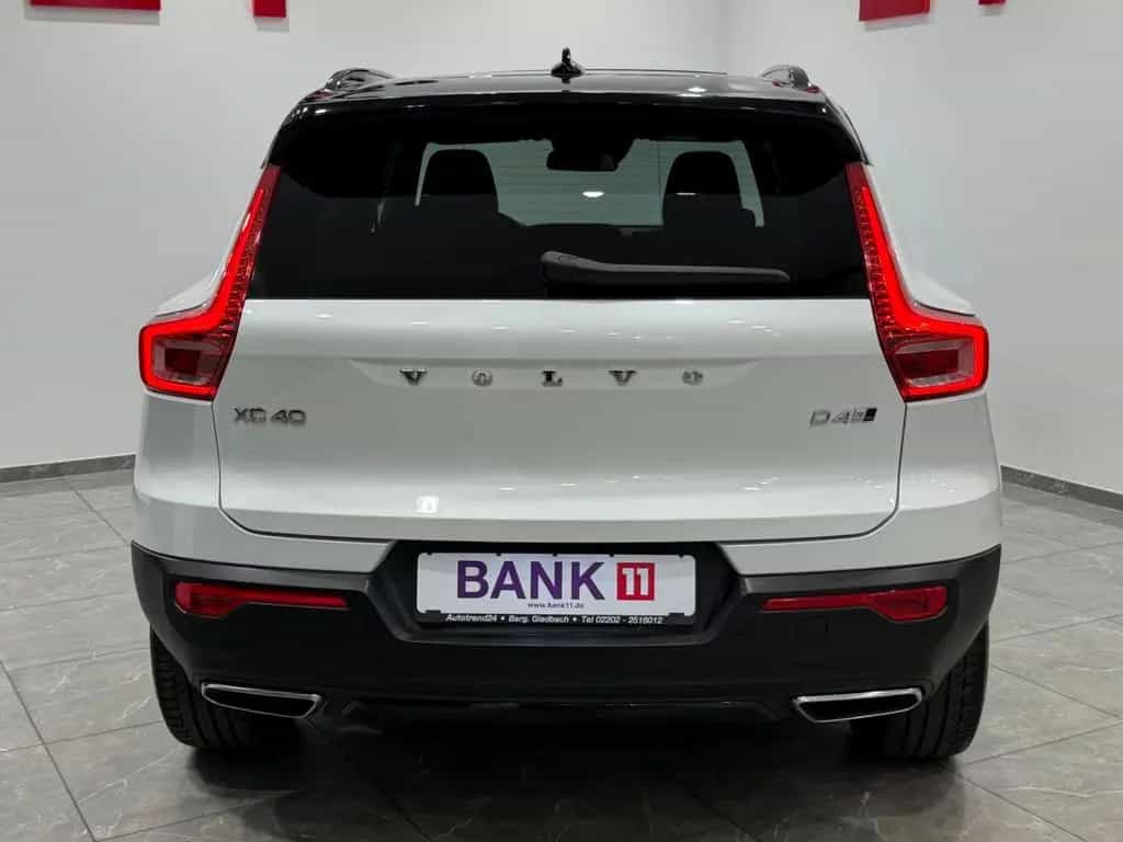 Volvo XC40 R Design AWD 1.HAND PANO+KAMERA+LED+AHK 05/2018-photo-7