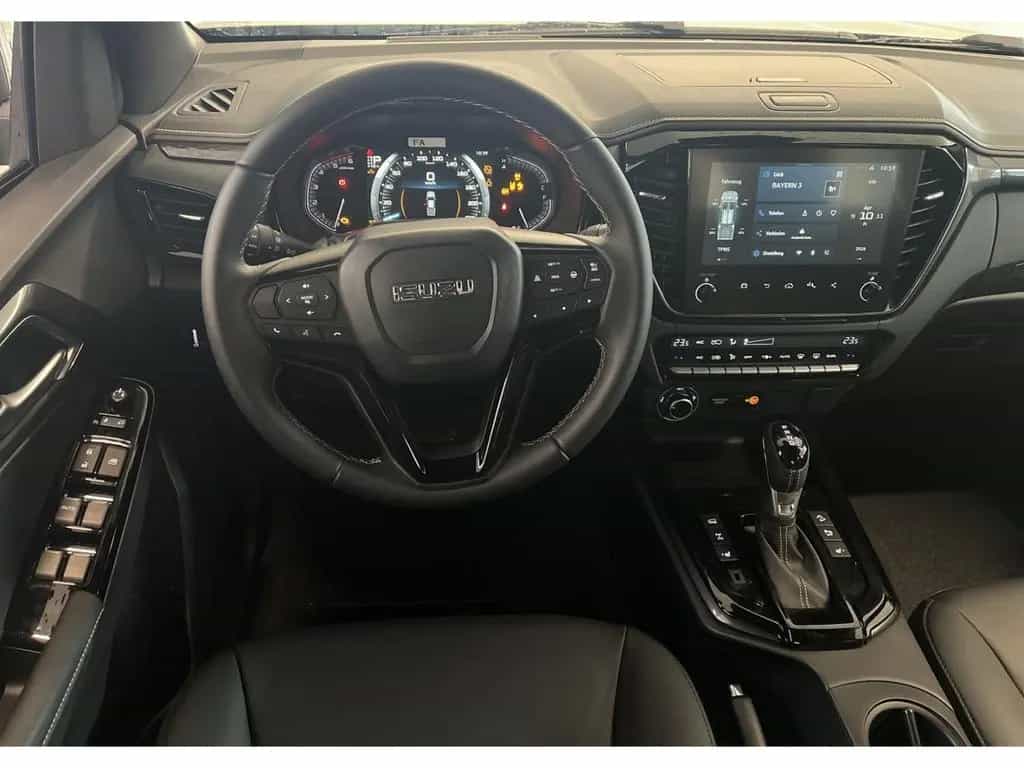 Isuzu D-Max 1.9L DoubleCab 4x4 LSE V-Cross LED ACC PDC 03/2026-photo-8