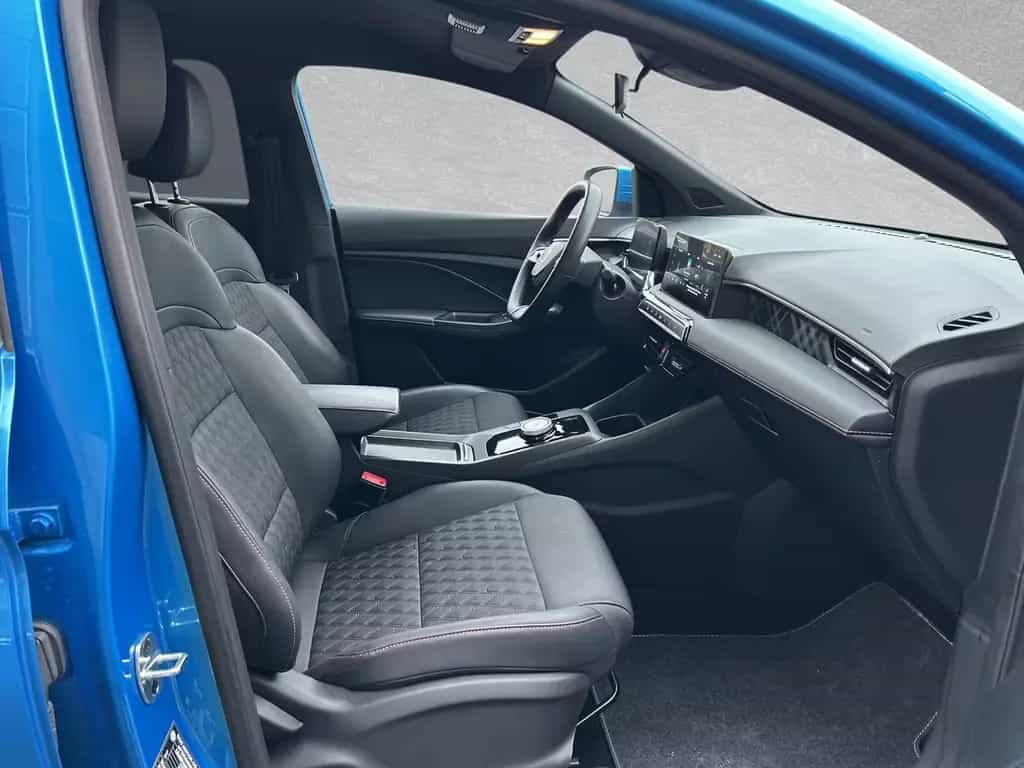 MG MG3 Hybrid+ Luxury / Navi / 360° Kamera 01/2025-photo-2