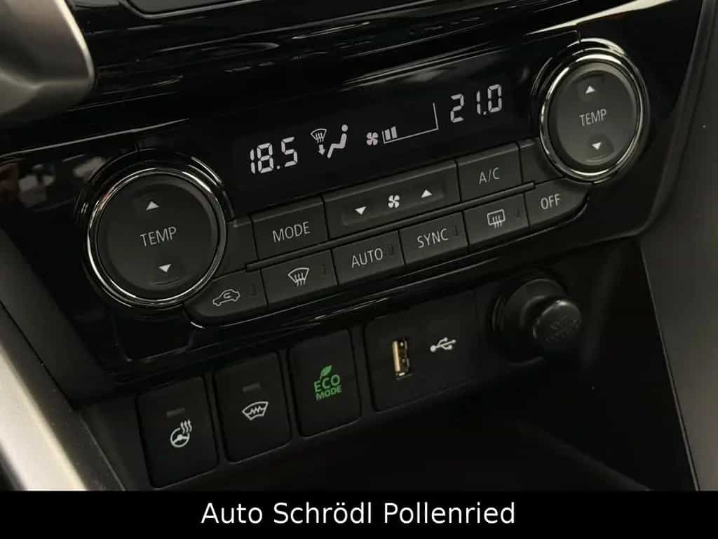Mitsubishi Eclipse Cross TOP 4WD Aut. 1.5 MIVEC, Pano, HUD 09/2018-photo-30
