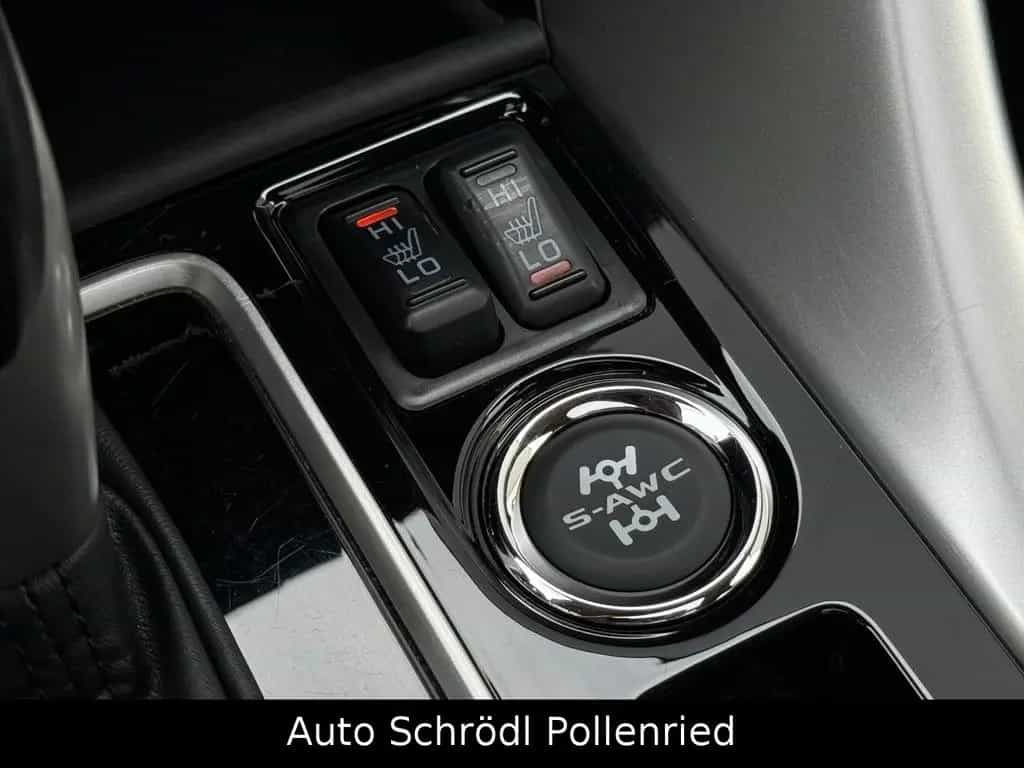 Mitsubishi Eclipse Cross TOP 4WD Aut. 1.5 MIVEC, Pano, HUD 09/2018-photo-31