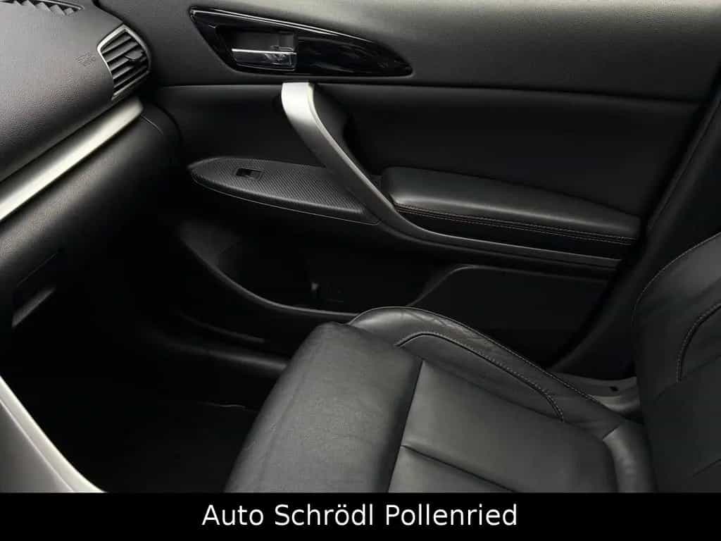 Mitsubishi Eclipse Cross TOP 4WD Aut. 1.5 MIVEC, Pano, HUD 09/2018-photo-45