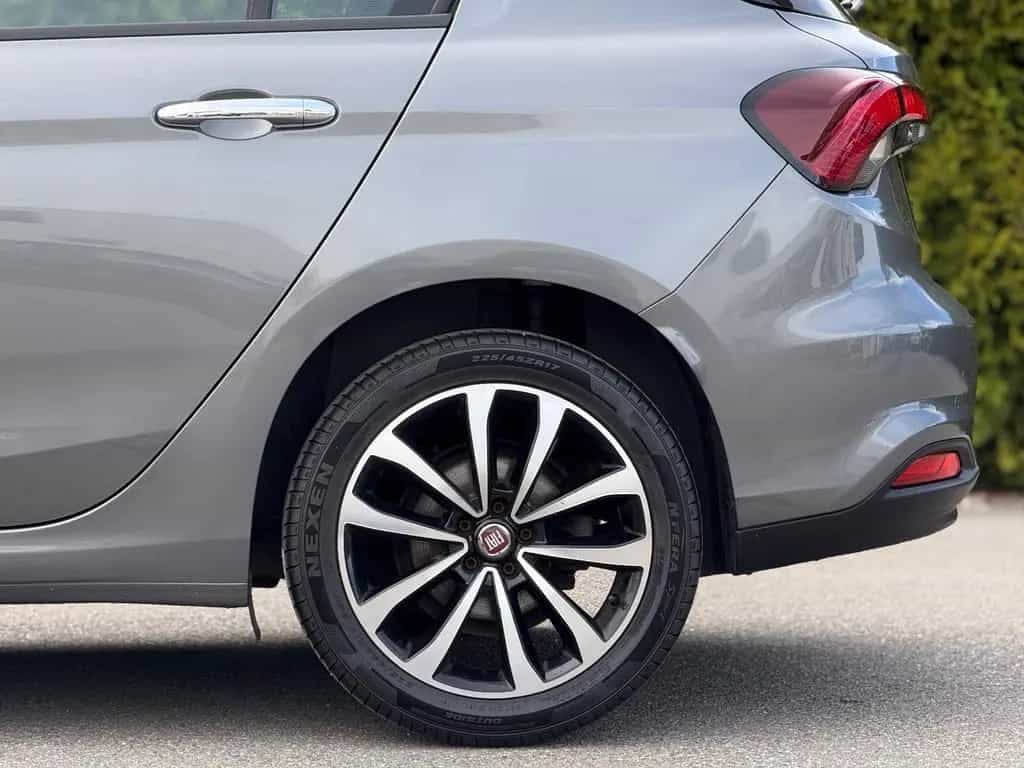 Fiat Tipo 1.4 Lounge *SHZ*MFL*LED*BLUETOOTH* 09/2019-photo-17