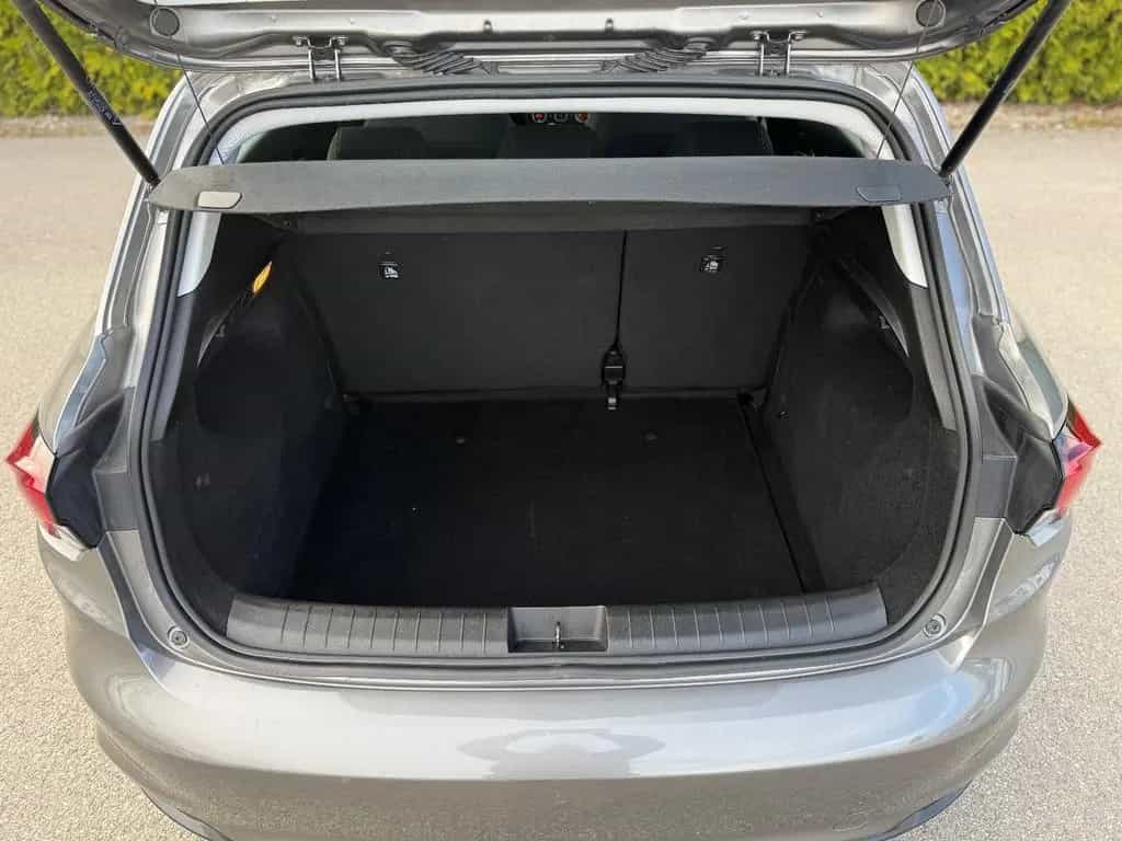 Fiat Tipo 1.4 Lounge *SHZ*MFL*LED*BLUETOOTH* 09/2019-photo-46