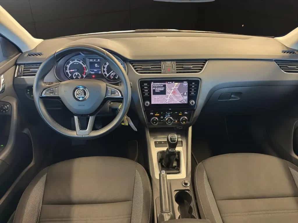 Skoda Octavia C. 1.0 TSI Tour TEMPOMAT+NAVI+PDC+SHZ 01/2020-photo-12