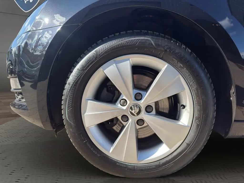 Skoda Octavia C. 1.0 TSI Tour TEMPOMAT+NAVI+PDC+SHZ 01/2020-photo-9