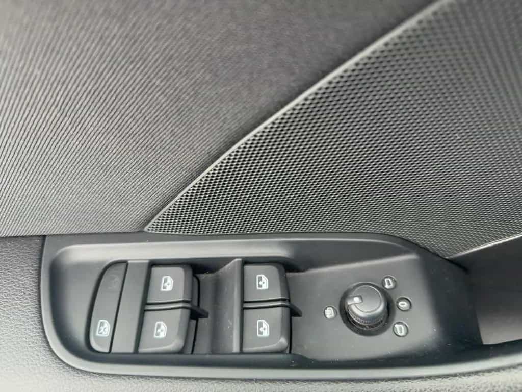 Audi A3 Sportback 35 TFSI S-TR BI-XEN+NAVI+GRA+2xPDC 08/2019-photo-15