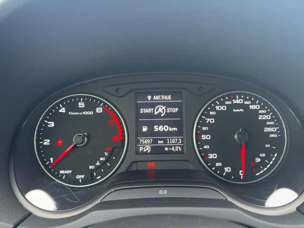 Audi A3 Sportback 35 TFSI S-TR BI-XEN+NAVI+GRA+2xPDC 08/2019-photo-18