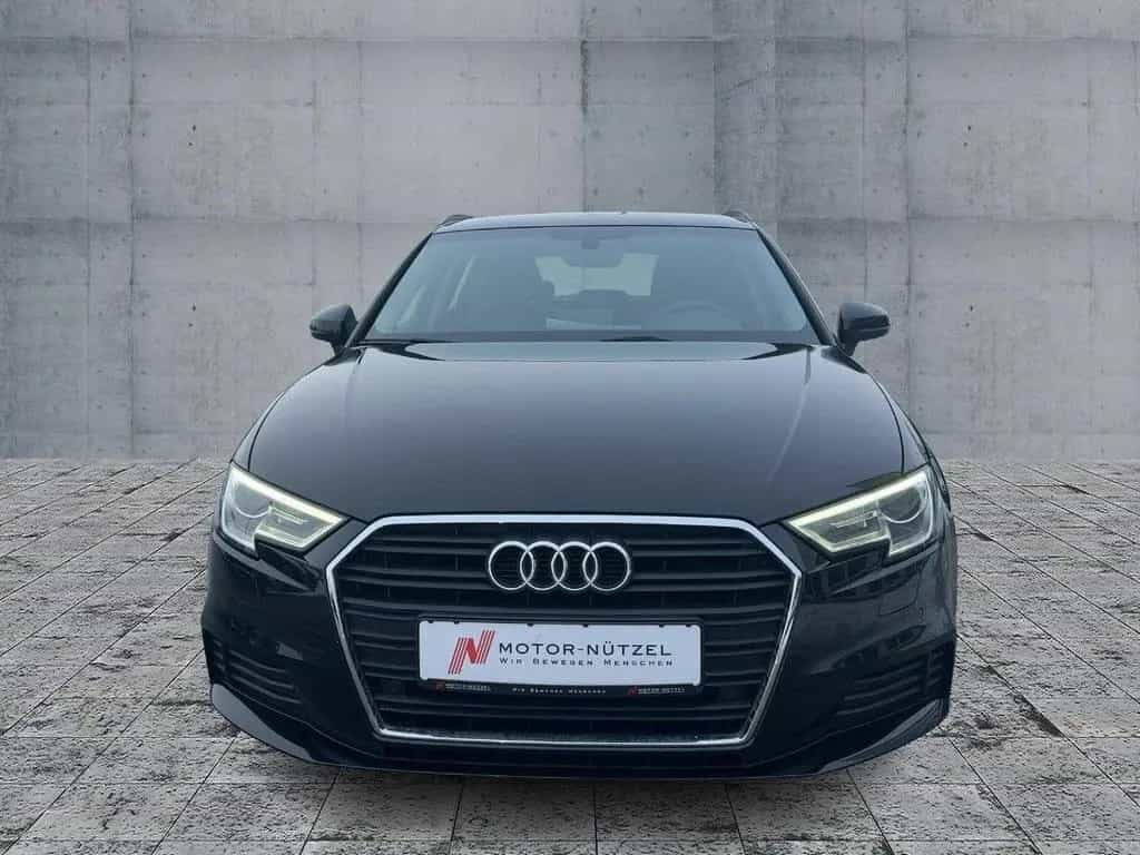 Audi A3 Sportback 35 TFSI S-TR BI-XEN+NAVI+GRA+2xPDC 08/2019-photo-2