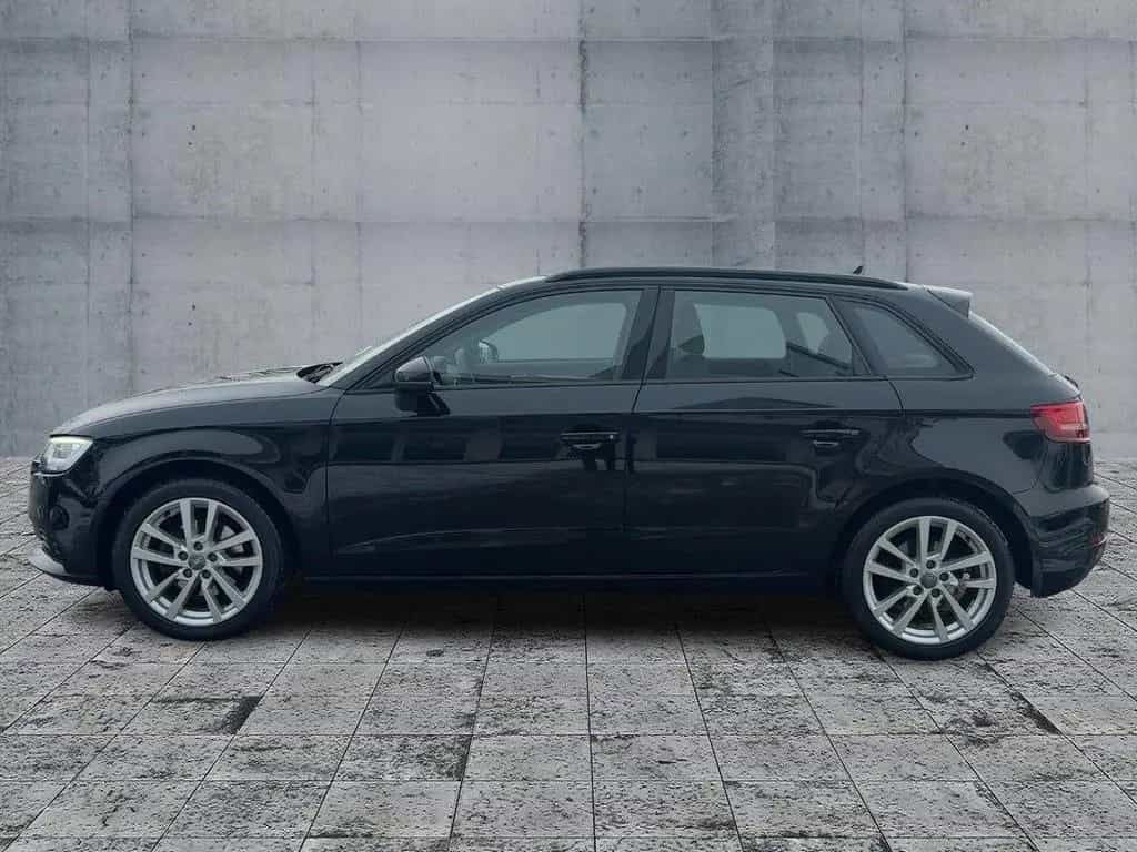 Audi A3 Sportback 35 TFSI S-TR BI-XEN+NAVI+GRA+2xPDC 08/2019-photo-3