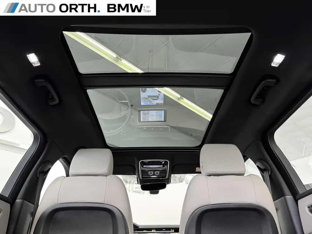 Land Rover Range Rover Rover Velar 3.0 D300 R-DYNAMIC SE PANO HUD 03/2022-photo-21