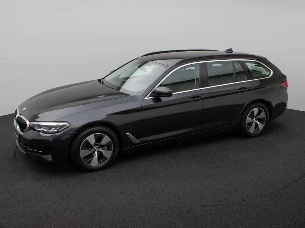 BMW 5 Series 520i PDC DAB CockPitPro Sitzhzg Alarm LED Leder 11/2022-photo-11
