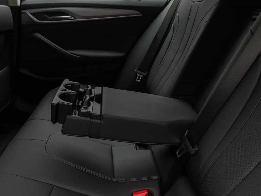 BMW 5 Series 520i PDC DAB CockPitPro Sitzhzg Alarm LED Leder 11/2022-photo-27