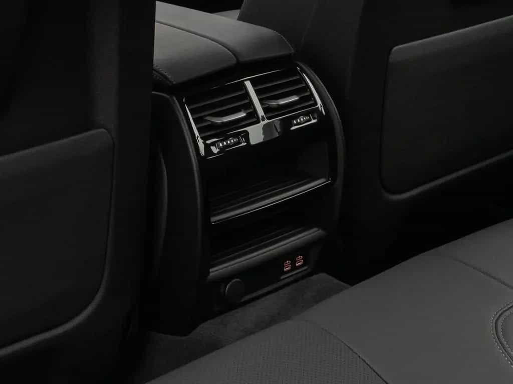 BMW 5 Series 520i PDC DAB CockPitPro Sitzhzg Alarm LED Leder 11/2022-photo-29