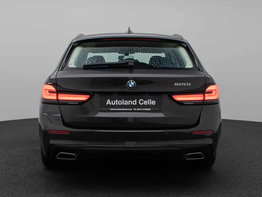BMW 5 Series 520i PDC DAB CockPitPro Sitzhzg Alarm LED Leder 11/2022-photo-7