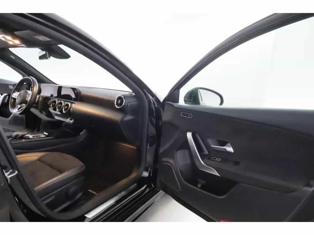 Mercedes-Benz A-Class 200 7G-DCT AMG Line+LED+NAVI+SHZ+KAMERA 01/2020-photo-20