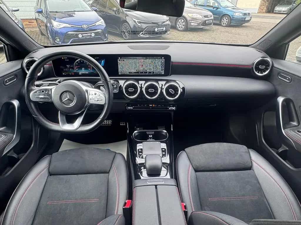 Mercedes-Benz A-Class A 35 AMG 4Matic (177.051) 09/2019-photo-5