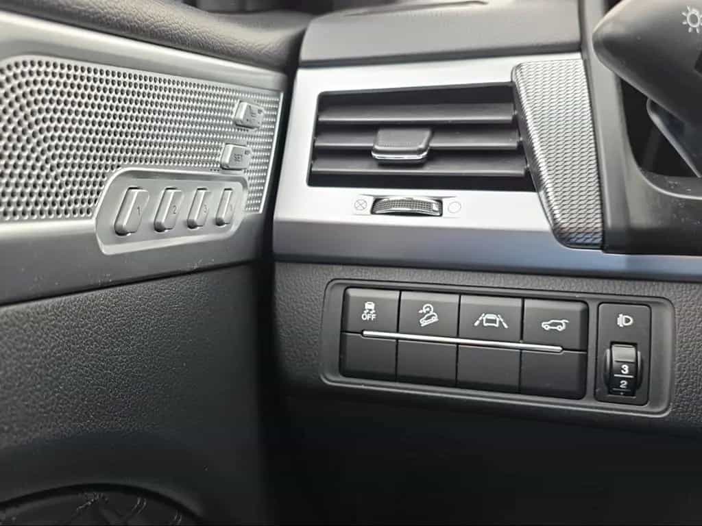 Ssangyong Rexton Sapphire 4x4 2.2 L Keyless SHZ Totwinkela 12/2023-photo-14