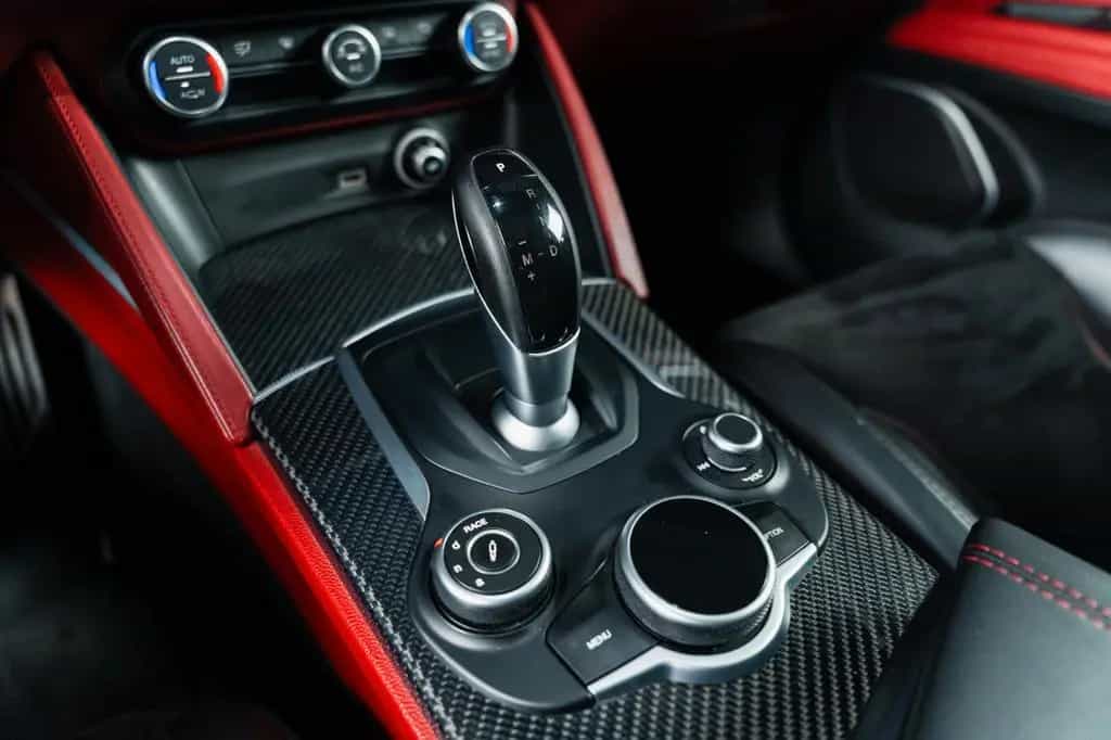Alfa Romeo Stelvio Quadrifoglio Q4/Carbon sitze/H&K/ACC/LED 06/2019-photo-32