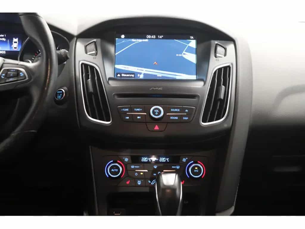 Ford Focus 1.5 EcoBoost ST-Line NAVI 03/2018-photo-15