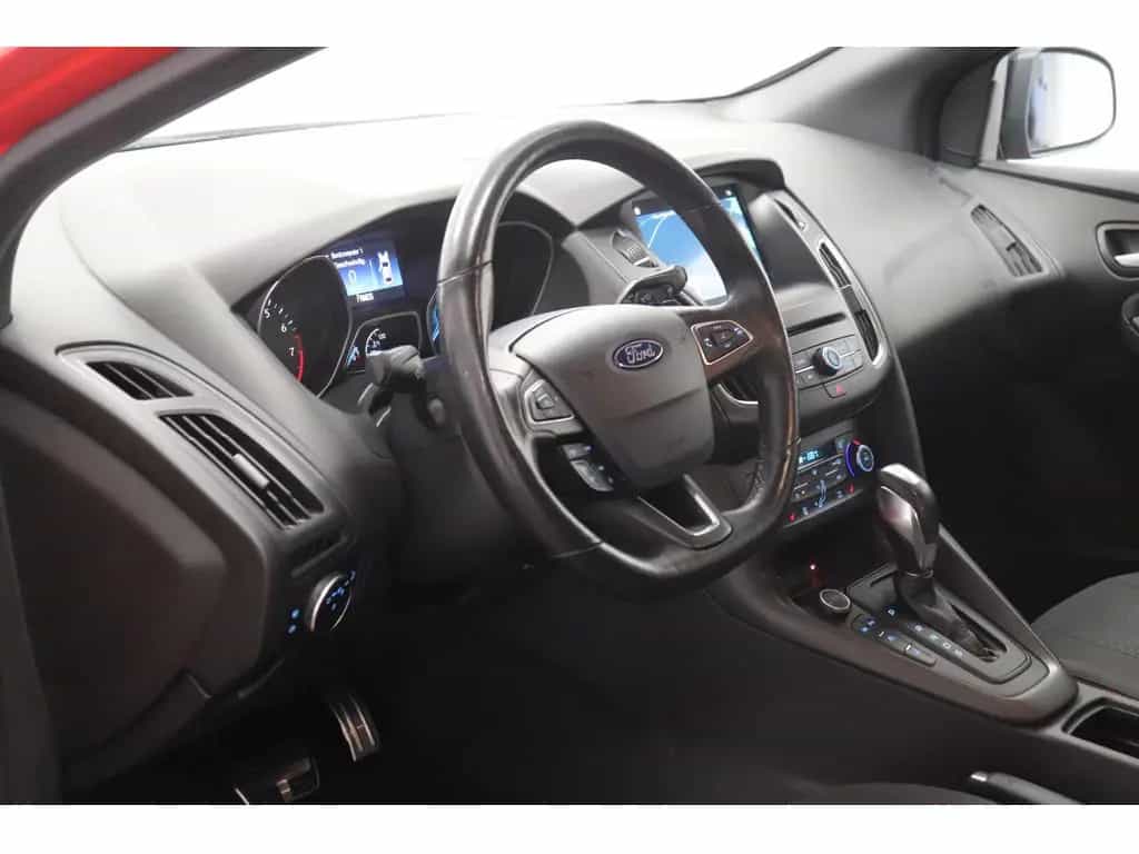 Ford Focus 1.5 EcoBoost ST-Line NAVI 03/2018-photo-7