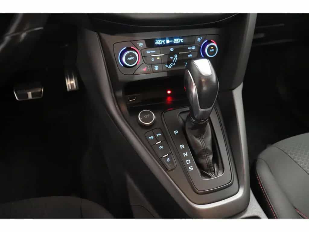 Ford Focus 1.5 EcoBoost ST-Line NAVI 03/2018-photo-8
