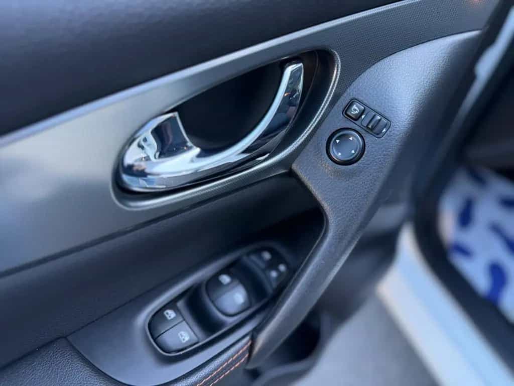 Nissan Qashqai N-Motion*LED*PANO*DAB*STANDHZ*360° 04/2019-photo-17
