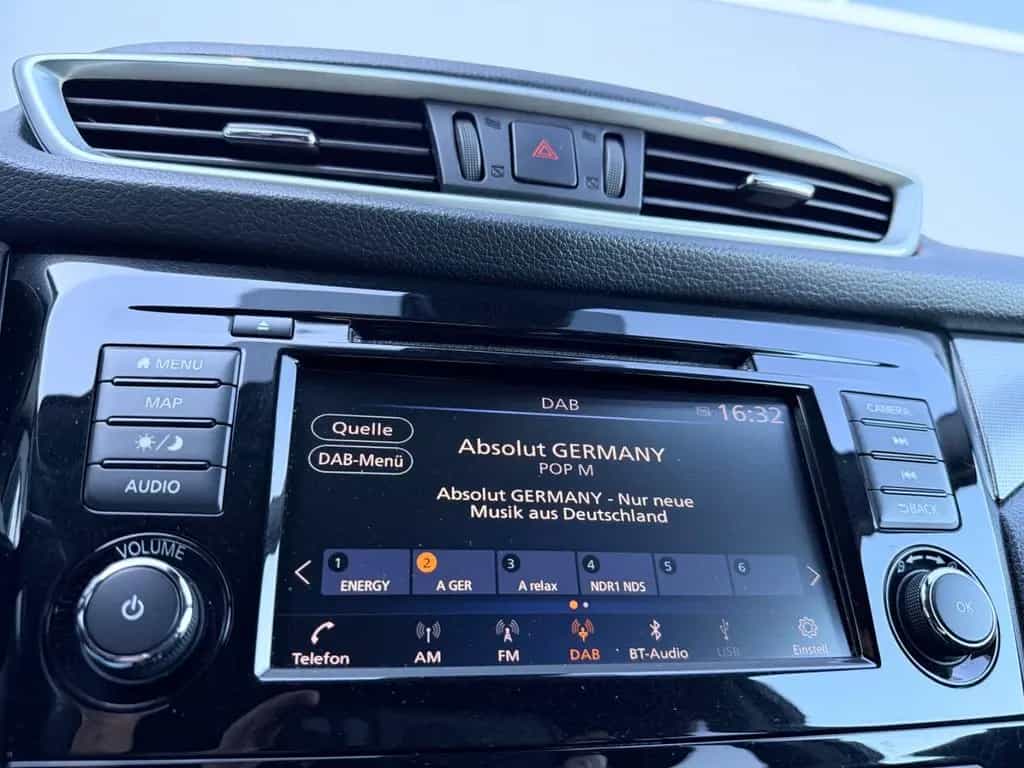 Nissan Qashqai N-Motion*LED*PANO*DAB*STANDHZ*360° 04/2019-photo-28