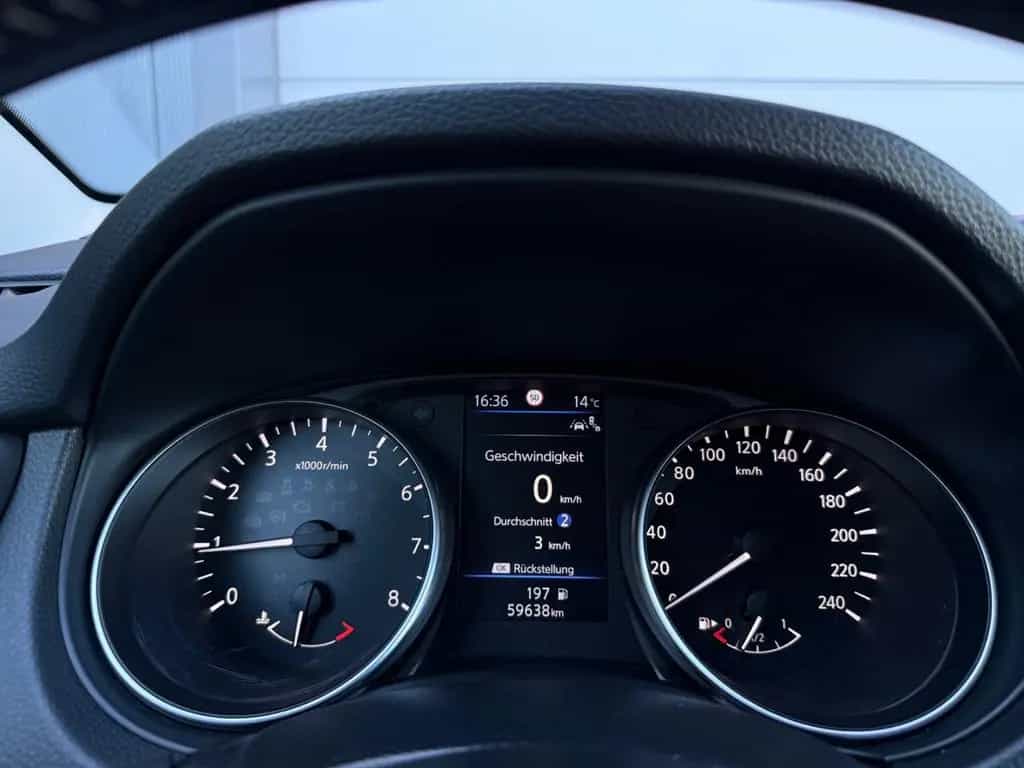 Nissan Qashqai N-Motion*LED*PANO*DAB*STANDHZ*360° 04/2019-photo-32