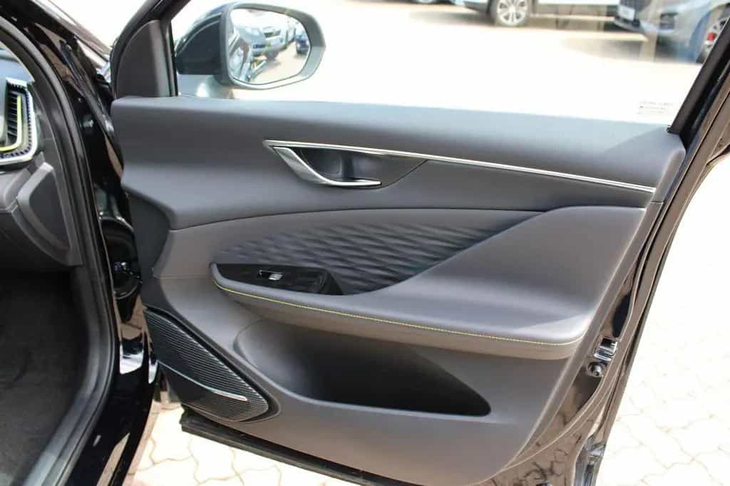 BAIC Beijing X55 LED Panorama Dach Sportsitze null-photo-30