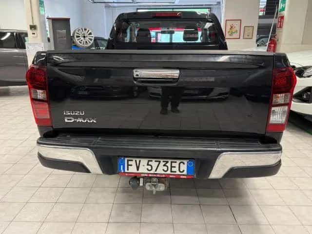 Isuzu D-Max D-Max 1.9 Space Cab Solar 4WD A/C 01/2020-photo-3