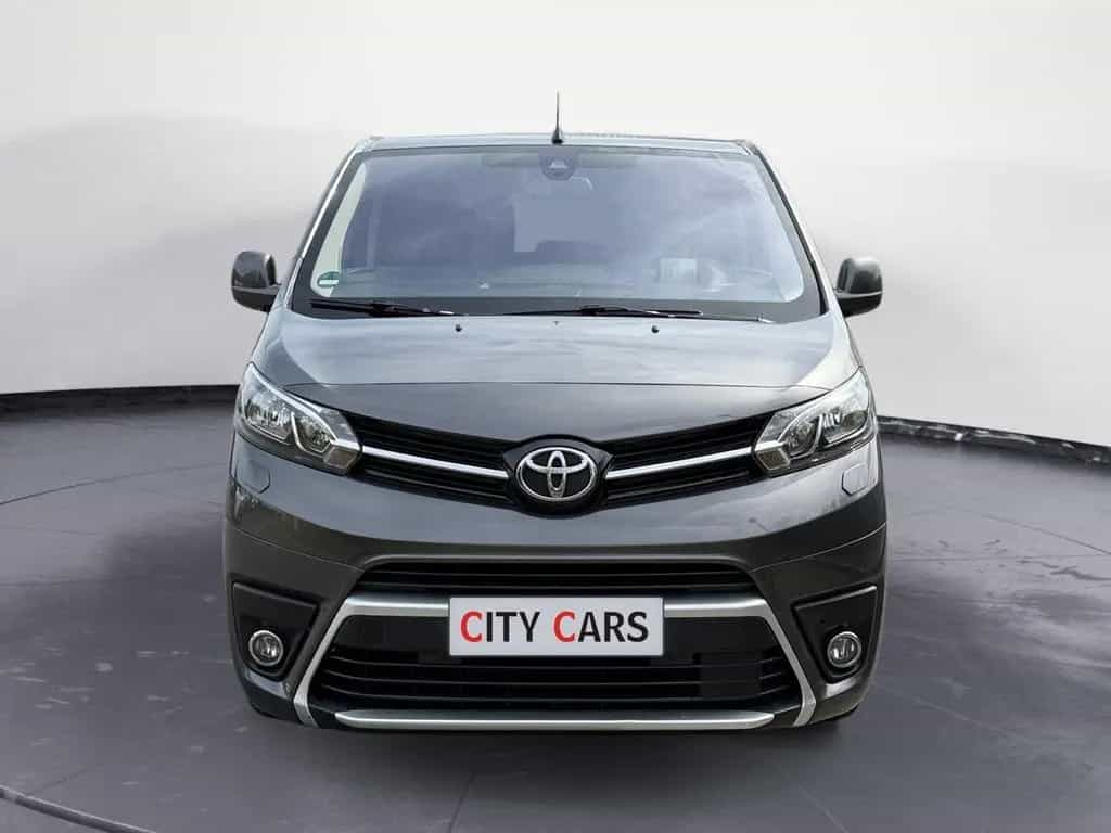 Toyota Proace (Verso) Proace Verso L1 Family Comfort 8.Sitzer 11/2016-photo-2