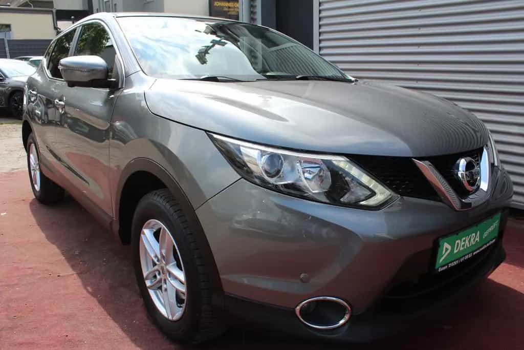 Nissan Qashqai N-CONNECTA KLIMA NAVI KAMERA PDC ALU 04/2016-photo-1