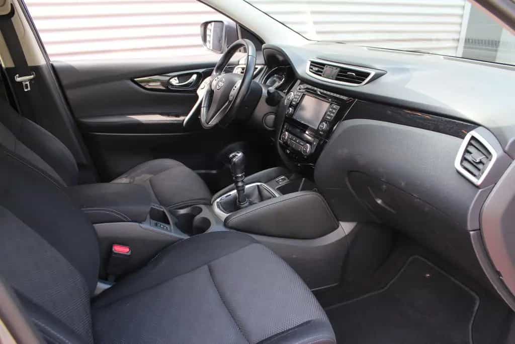 Nissan Qashqai N-CONNECTA KLIMA NAVI KAMERA PDC ALU 04/2016-photo-25