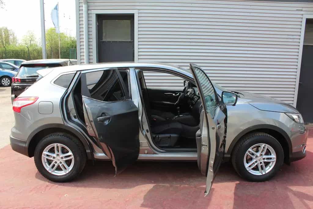 Nissan Qashqai N-CONNECTA KLIMA NAVI KAMERA PDC ALU 04/2016-photo-26