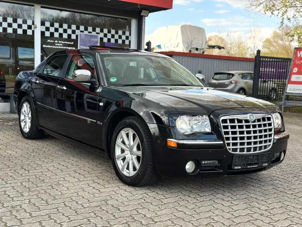 Chrysler 300C 3.0 CRD/2.HAND/XENON/PDC/SHZ/LEDER 11/2010-photo-0