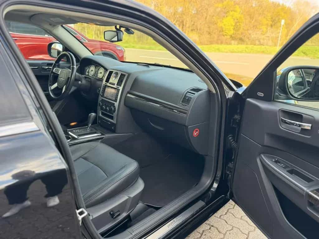 Chrysler 300C 3.0 CRD/2.HAND/XENON/PDC/SHZ/LEDER 11/2010-photo-14