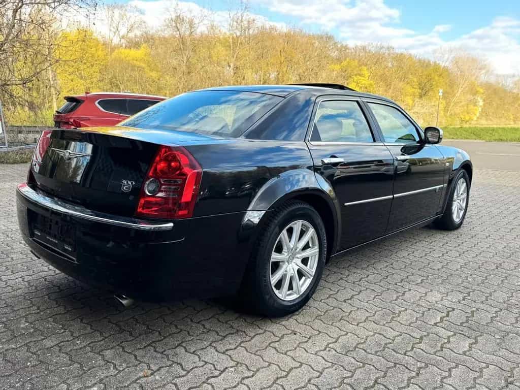 Chrysler 300C 3.0 CRD/2.HAND/XENON/PDC/SHZ/LEDER 11/2010-photo-6