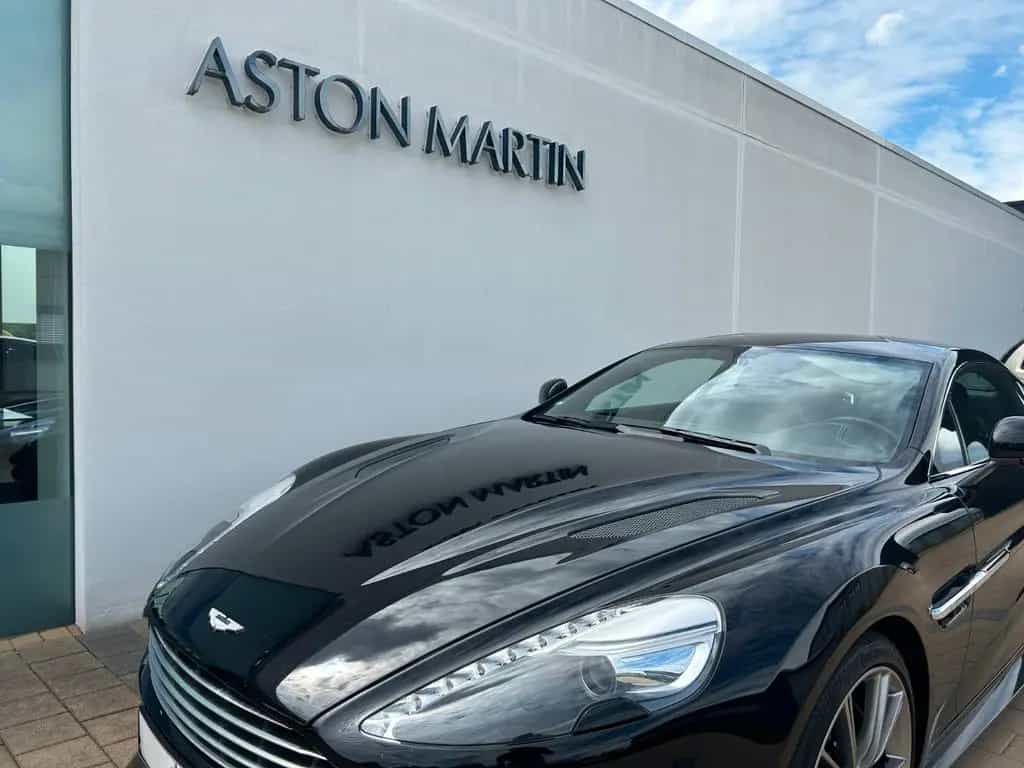 Aston Martin Vanquish 6-Gang/ 12M AM Garantie! 01/2014-photo-7