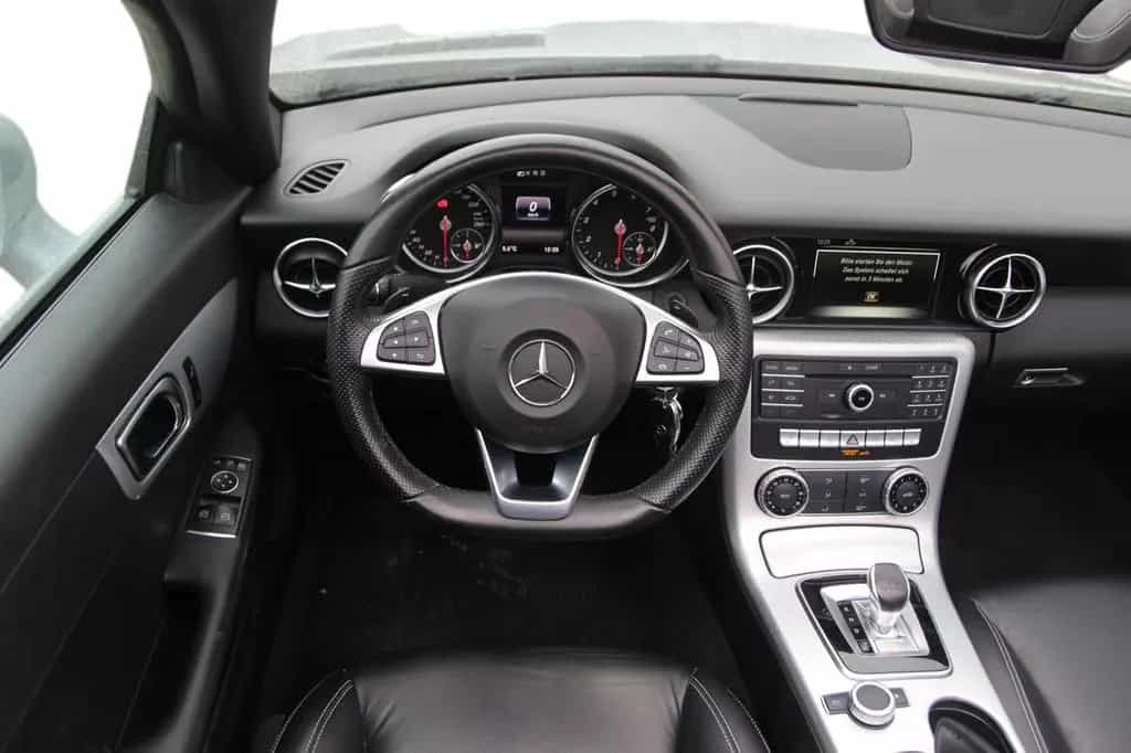 Mercedes-Benz Roadster SLC 200 Automatik/LED/ Leder 01/2019-photo-14