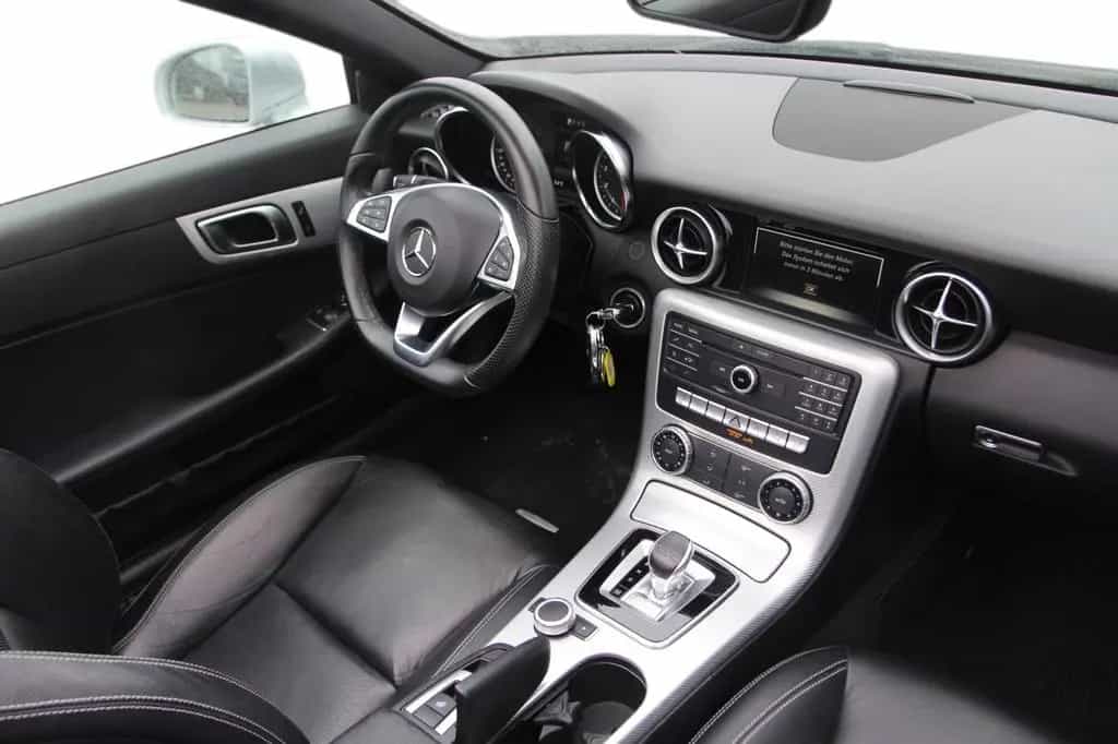 Mercedes-Benz Roadster SLC 200 Automatik/LED/ Leder 01/2019-photo-15