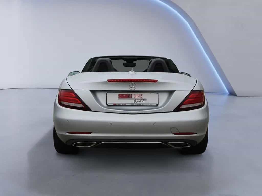 Mercedes-Benz Roadster SLC 200 Automatik/LED/ Leder 01/2019-photo-9