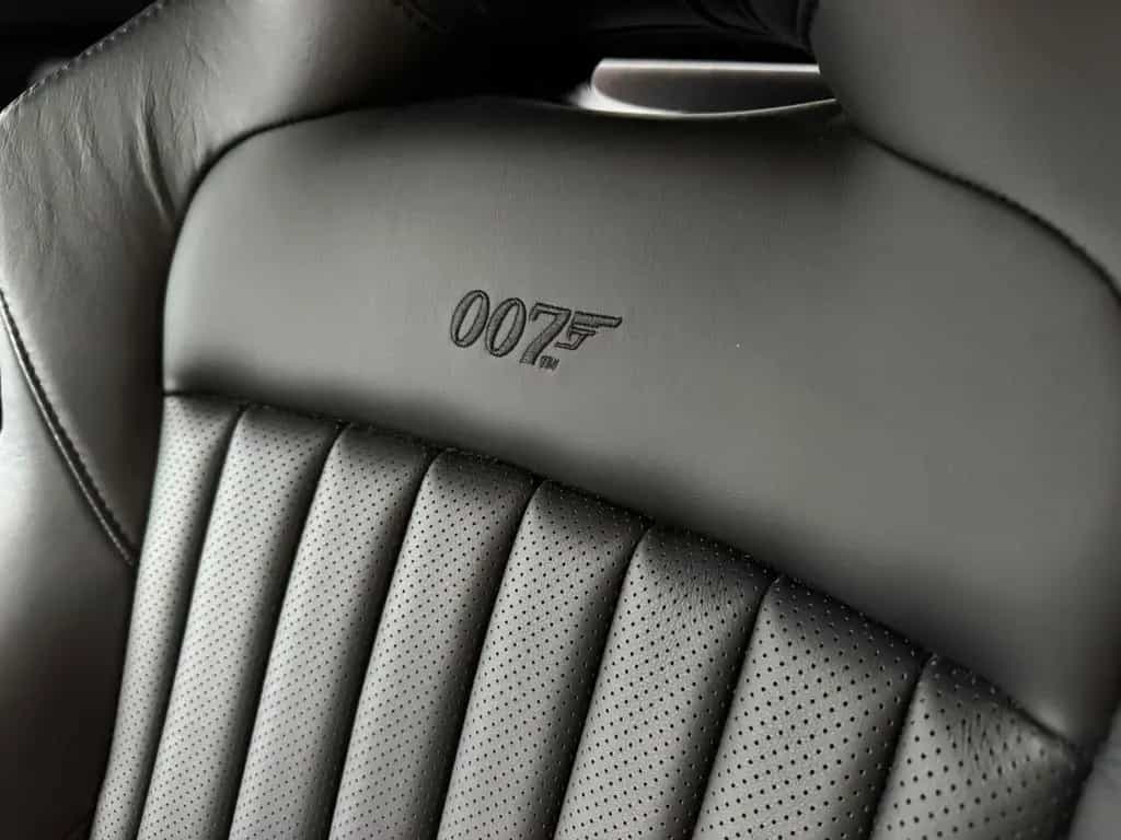 Aston Martin V8 Vantage 007 Edition *Aston Martin Memmingen* 08/2021-photo-10