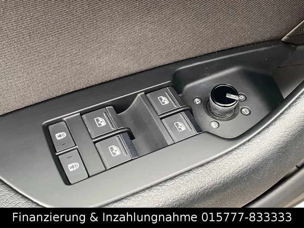 Audi A6 Avant 40 TDI LED Tempomat Navi Faceliftmodell 03/2019-photo-17