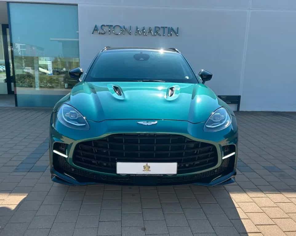 Aston Martin DBX707 - Aston Martin Memmingen 08/2025-photo-1