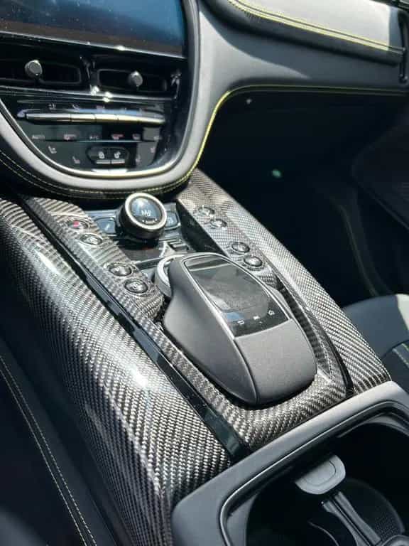 Aston Martin DBX707 - Aston Martin Memmingen 08/2025-photo-14
