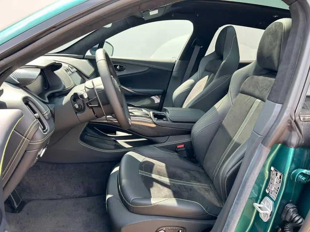 Aston Martin DBX707 - Aston Martin Memmingen 08/2025-photo-7