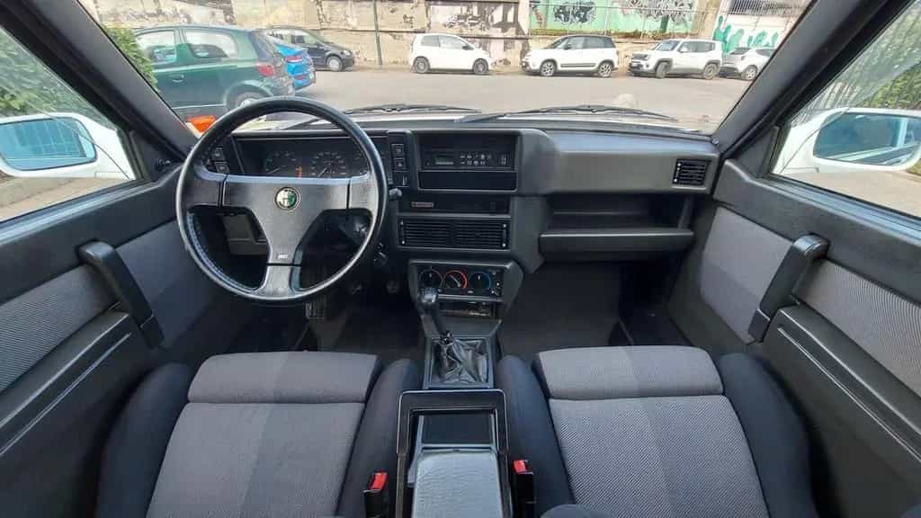 Alfa Romeo 75 2.0i T.S. ASN (3500 ESEMPLARI) 07/1991-photo-10