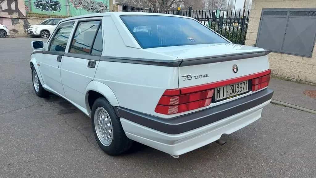 Alfa Romeo 75 2.0i T.S. ASN (3500 ESEMPLARI) 07/1991-photo-2